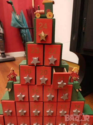 Дървен адвент календар , снимка 2 - Декорация за дома - 52495839