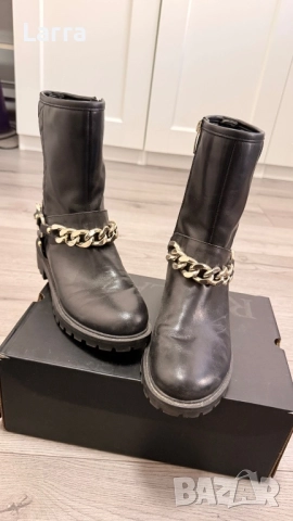 Guess дамски боти, снимка 2 - Дамски боти - 52189784