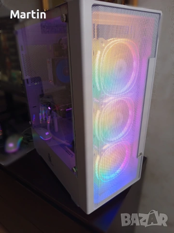 * Геймърски компютър *