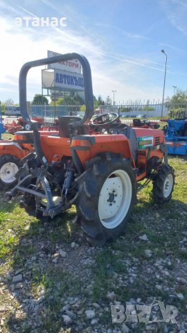 трактор, снимка 8 - Селскостопанска техника - 40575614