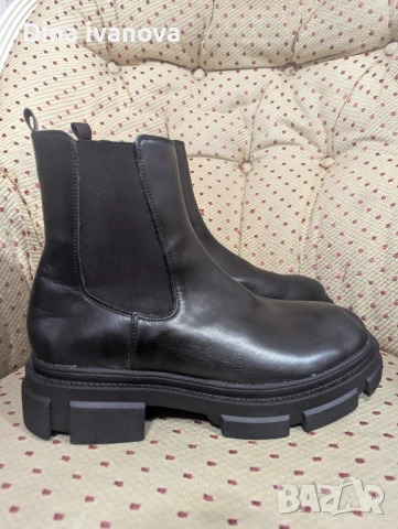 дамски боти размер 42