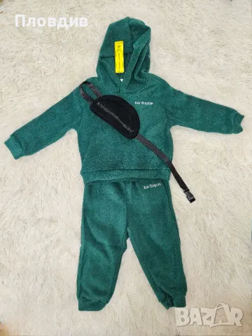 Чисто ное поларен детски комплект от 3 части Супер ефектен Размер 2-3 години