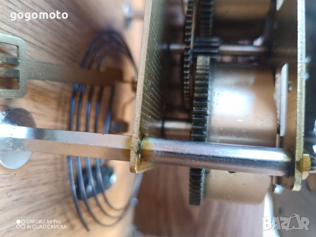 Стар механичен часовник стенен Hermle Westminster, Made in Germany., снимка 14 - Стенни часовници - 42064903