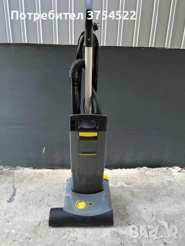 Професионална прахосмукачка за мокети и килими Karcher CV 38/2