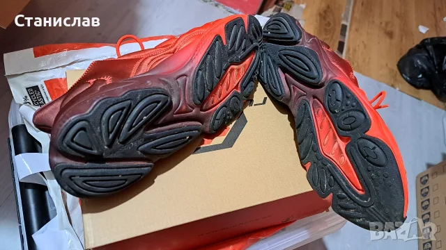 Обувки Adidas 44 номер , снимка 2 - Спортни обувки - 56527035