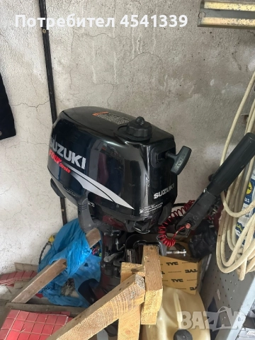 Suzuki 6 кс 4 тактов извънбордов двигател, снимка 2 - Воден транспорт - 51968422