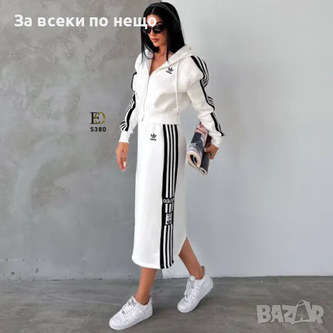 Дамски комплект Adidas - Налични различни цветове Код D1008, снимка 2 - Комплекти - 47399223