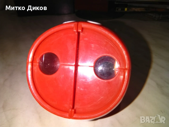 Диаскоп View-Master с дизайн, наподобяващ панталоните на Мики Маус. "Disneyland Paris"., снимка 3 - Други - 53328230