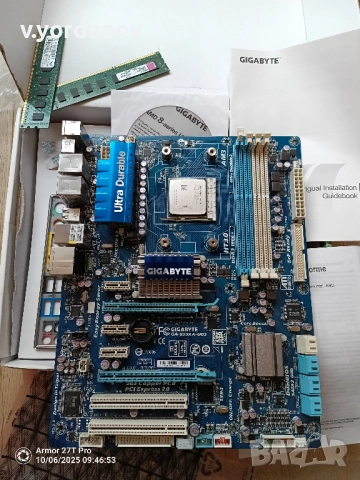 Gigabyte GA-890XA-UD3 (rev. 2.0) + Phenom II x4 965 BE + 4GB RAM, снимка 3 - Дънни платки - 51958814