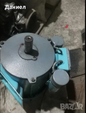 Ел. Мотор монофазен Български, снимка 3 - Електродвигатели - 51014267