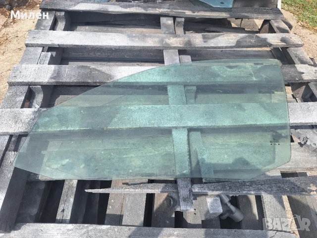 Странично Стъкло На Предна Лява Врата Volkswagen Golf 4 ка 1998-2005 Година , снимка 3 - Части - 51051327