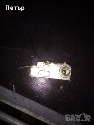 Предна дясна брава Форд транзит, снимка 3 - Части - 31121910