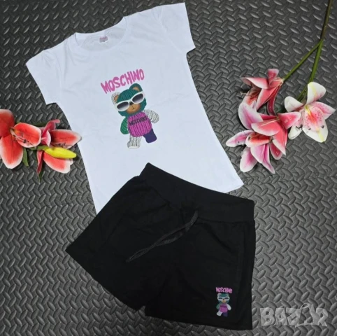 дамски екипи moschino, снимка 4 - Спортни екипи - 51144025