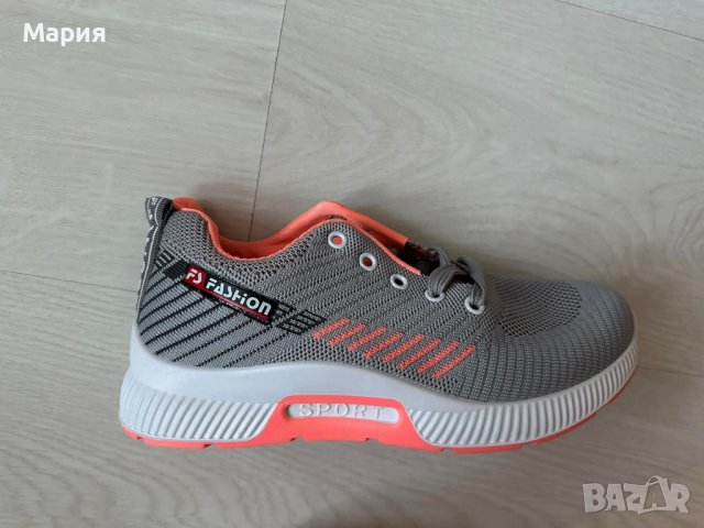 Дамски маратонки, снимка 2 - Маратонки - 40145309