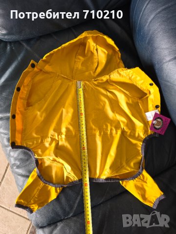 Кучешки дъждобран, гащеризон на марката Pet London, размер М, снимка 8 - За кучета - 44373029