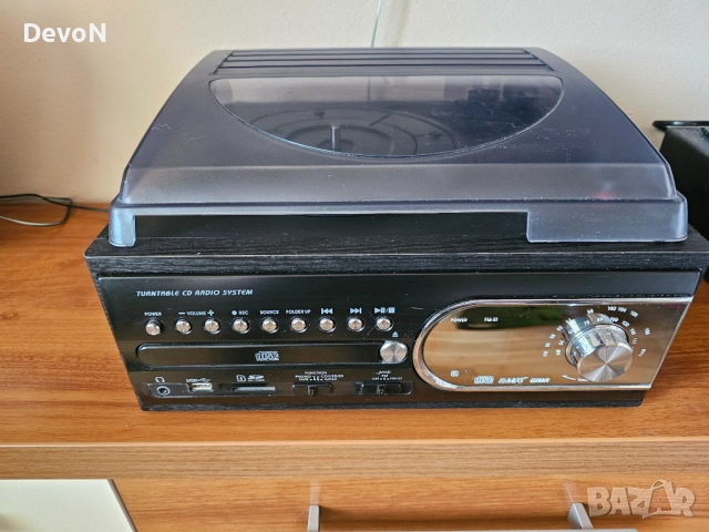 Аудиосистема с грамофон , CD/mp3 , радио , касета