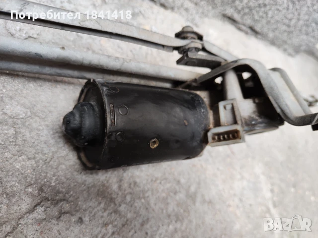 Моторче за чистачки Bosch Голф 2/ VW Golf 2, снимка 8 - Части - 51289391