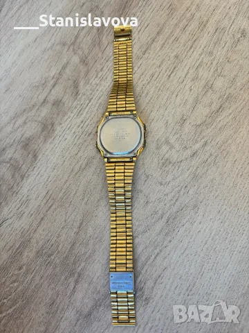 Ретро дигитален часовник Casio Vintage A168 (Златист цвят)- Отлично състояние , снимка 2 - Водоустойчиви - 55925530
