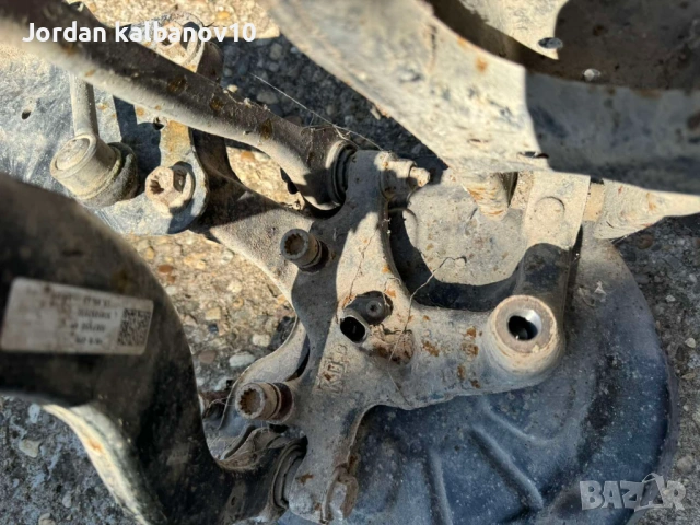 Окачване от задна лява страна на Туаран Touran само за 150Eur., снимка 14 - Части - 53309338