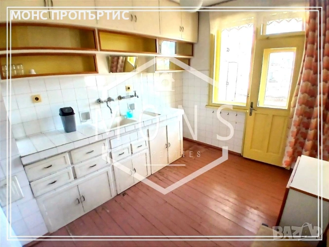Четиристаен апартамент с гараж в гр. В. Търново, кв. Акация., снимка 4 - Апартаменти - 54339752