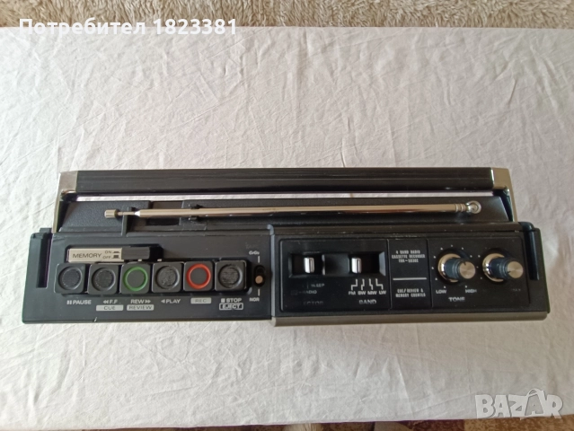 Корекомско Hitachi TRK-5030E, снимка 6 - Радиокасетофони, транзистори - 52878546