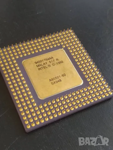 Intel Pentium A80501-60 Socket 4 Gold процесор за ретро компютър , снимка 2 - Процесори - 48435184