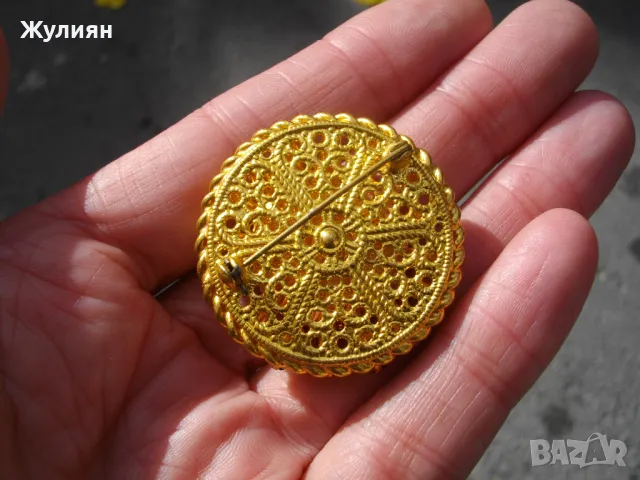 СТАРА ПОЗЛАТЕНА БРОШКА, снимка 6 - Антикварни и старинни предмети - 47620807