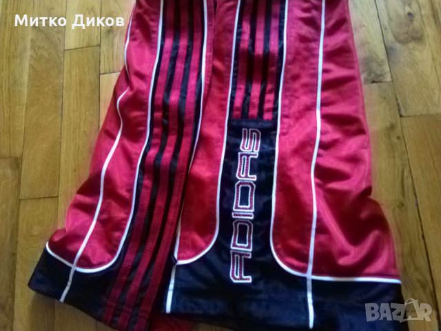 Баскетболни шорти маркови на Адидас-размер М, снимка 2 - Баскетбол - 34899996