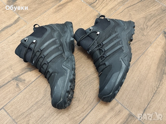 Туристически обувки Adidas Terrex, снимка 4 - Маратонки - 53932243