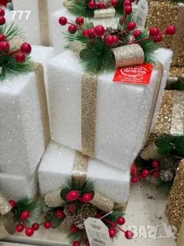 Декорация Коледни подаръци, снимка 3 - Декорация за дома - 48145453