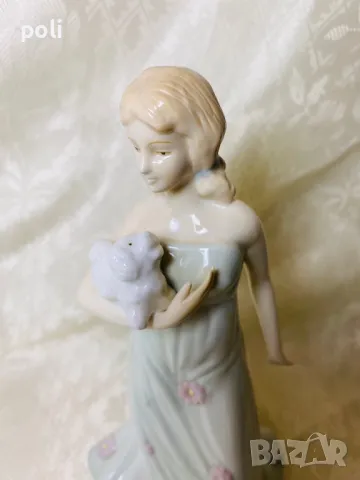порцеланова статуетка , снимка 3 - Статуетки - 49075741