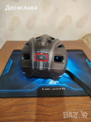 каска за велосипед, снимка 2 - Аксесоари за велосипеди - 52488909