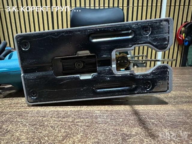 Електрически прободен трион Makita 4329, 450 W, 18 мм, снимка 5 - Други инструменти - 52617474