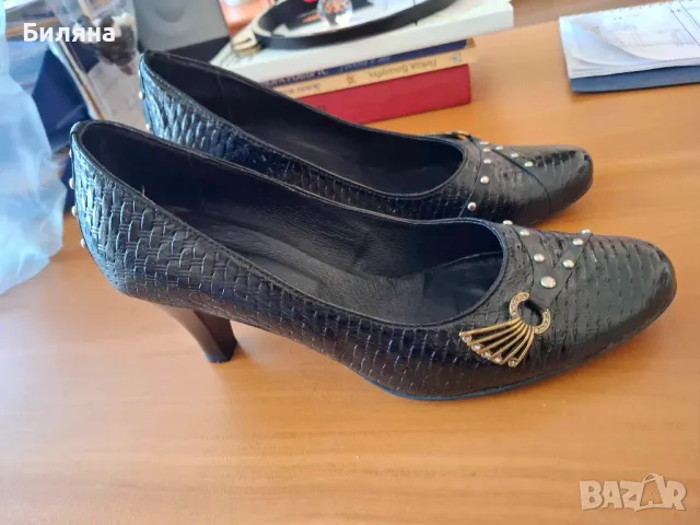 Дамски обувки Пещера, снимка 2 - Дамски обувки на ток - 49629168