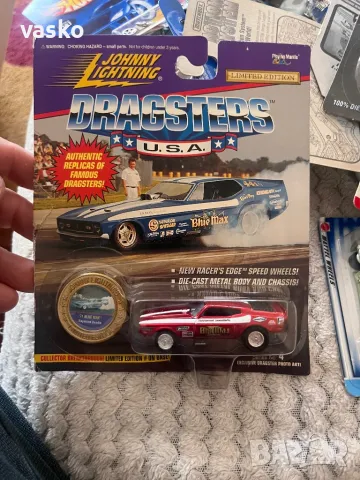 Johnny Lighting-нова, снимка 2 - Колекции - 49658452