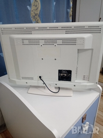 продавам телевизор "Финлукс"-бял, снимка 2 - Телевизори - 52723947