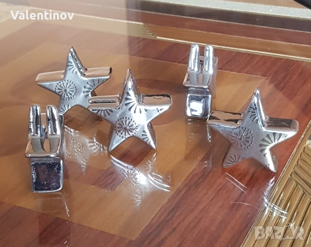 Старинни порцеланови поставки за имена