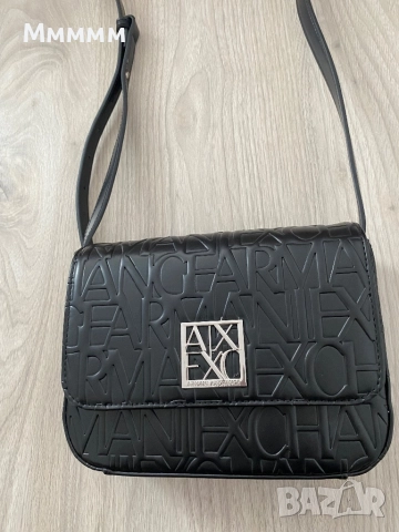 Дамска чанта Armani, снимка 3 - Чанти - 52577410
