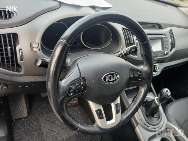 Волан за Kia Sportage 2016 год, снимка 2 - Части - 52643059