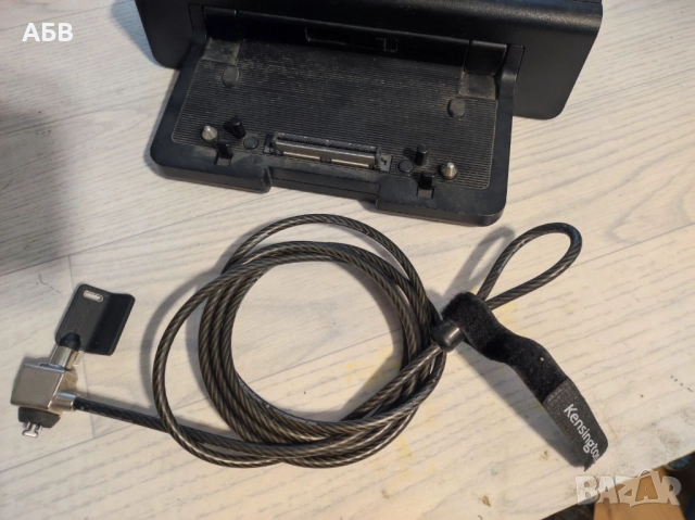 Продава се НР докинг станция с мрежов адаптер и заключващо устройство Kensington, снимка 7 - Лаптоп аксесоари - 51875785