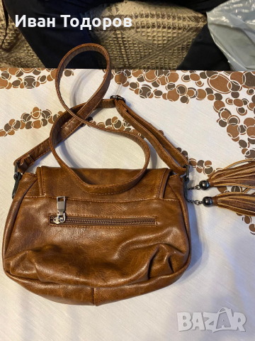 Дамска чанта от еко кожа.