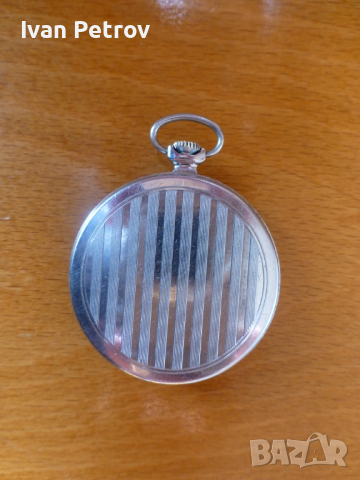 Продавам джобен механичен часовник Молния, снимка 2 - Мъжки - 44680370