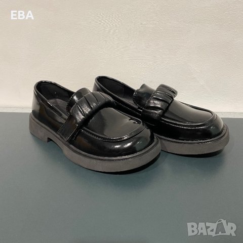 Обувки за момиче / Нови детски обувки