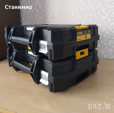 Куфари DeWalt XR T-STAK за винтоверт/гайковерт, снимка 4 - Куфари с инструменти - 52423723
