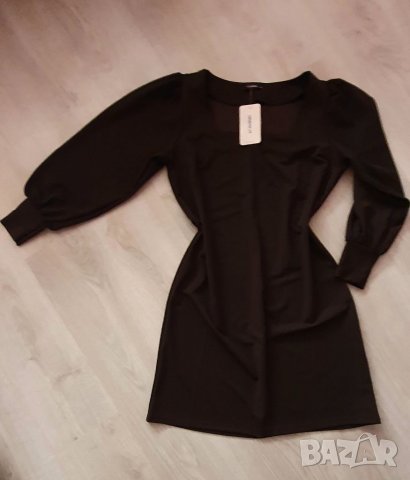 Стилна черна рокля, снимка 1 - Рокли - 39303912