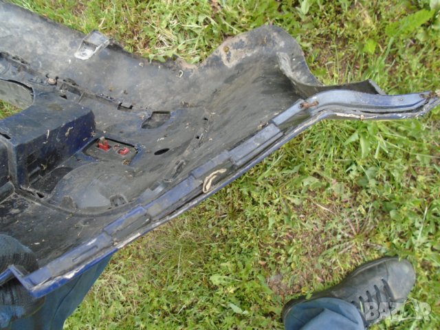 Задна броня Рено Сценик 2004 година, снимка 7 - Части - 34907916