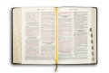 Книга"Библия-луксозно издание-кожени корици-ББД"-1420с.-нова, снимка 5