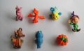  детски малки фигурки висулка миниатюрна пластмасова фигурка за украса гривни мартеници и др, снимка 1