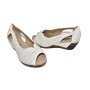 Дамски летни обувки с лека платформа бяло, снимка 2