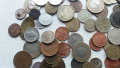 лот от 100 броя чуждестранни монети , снимка 4